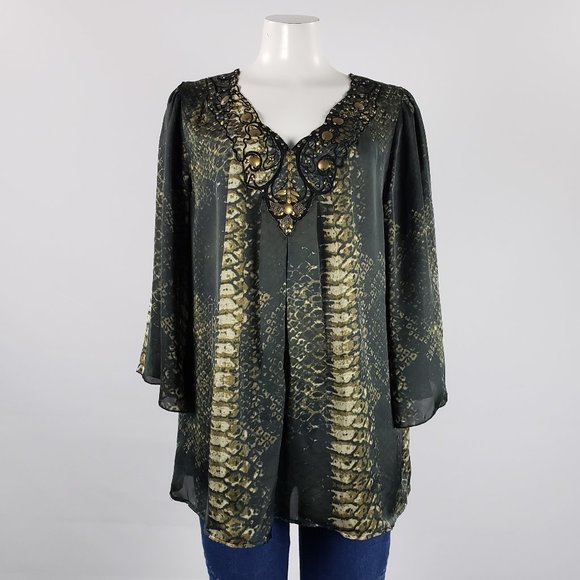 Mushka by Sienna Rose Olive and Black Top Size L